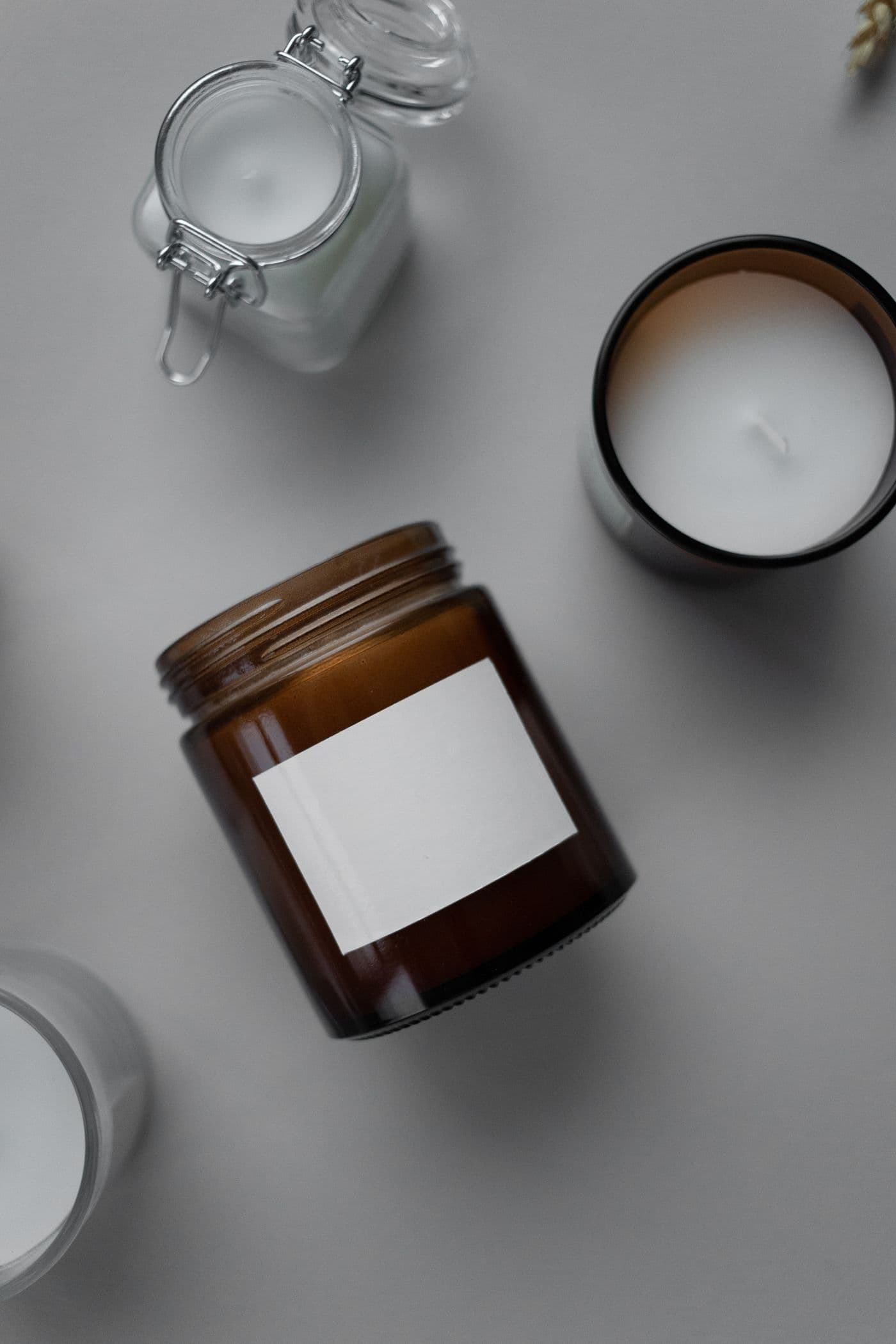 Amber Glass Soy Candle — Cedar & Fig